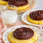 Cookies façon cupcake au chocolat de chez Crumbl